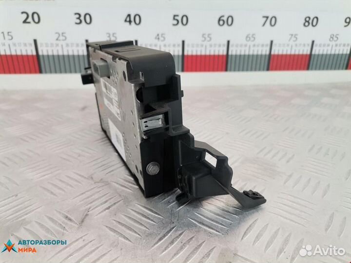 Дисплей компьютера Renault Laguna 3 2008