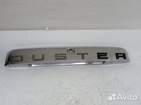 Накладка двери багажника