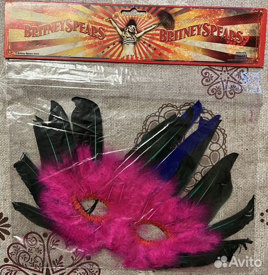 Britney Spears книги,dvd, куклы, маска, стакан