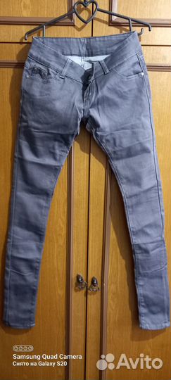 Джинсы новые на девочку