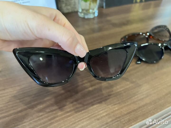 Солнцезащитные очки