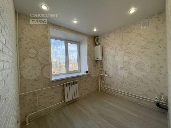 3-к. квартира, 60 м², 5/5 эт.