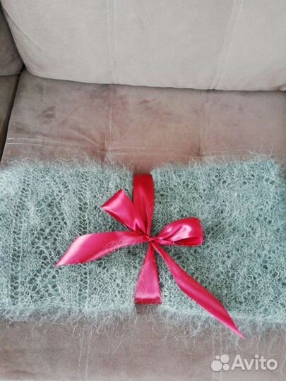 Платок шаль пуховый из серого козьего пуха