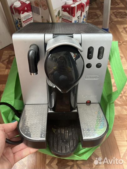Кофемашина delonghi nespresso