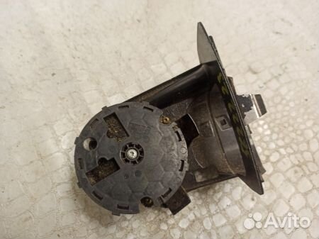 Моторчик зеркала левого Mercedes W211 E