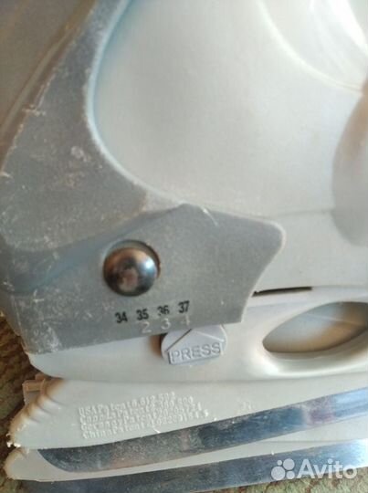 Коньки хоккейные детские