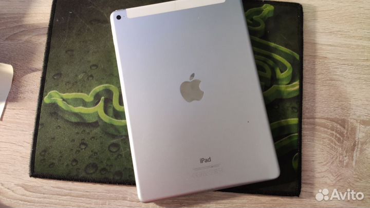 iPad air 2 64gb wi-fi + cellular