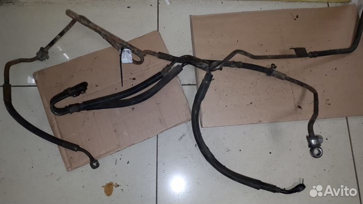 Шланг гидроусилителя руля VW B3;T4;Гольф3;Ауди 100