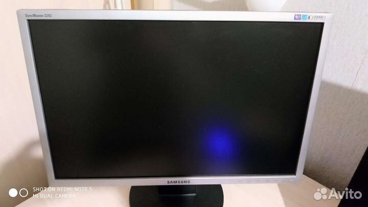Монитор Samsung 22 дюйма