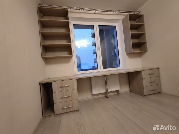 Рабочая зона для школьника студента