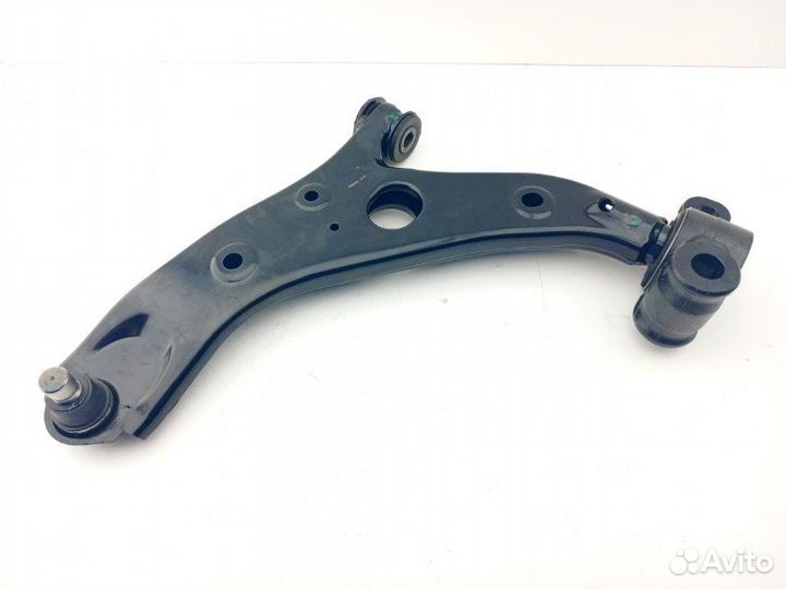 Рычаг подвески нижний передний правый Mazda Gj