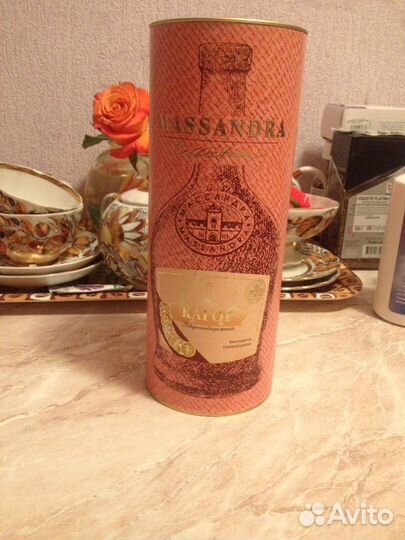 Туба из-под вина.