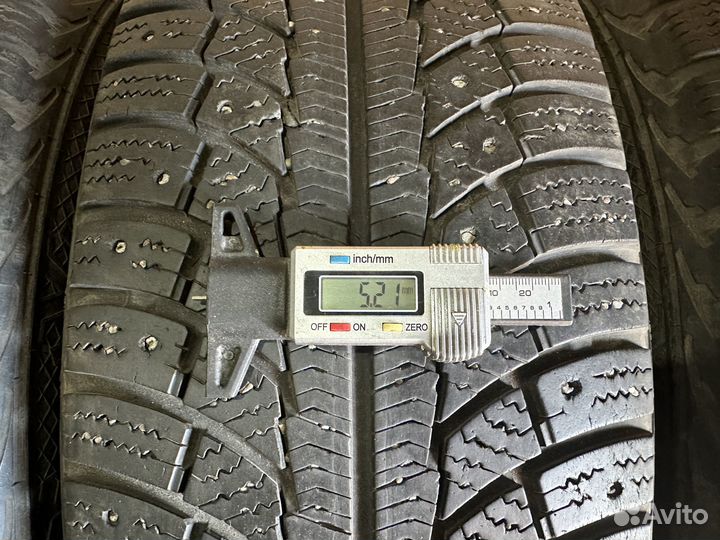 Gislaved Nord Frost 5 235/65 R17