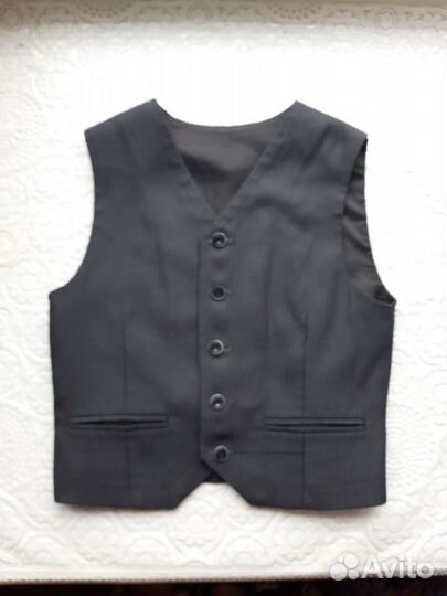 Жилет школьный на мальчика