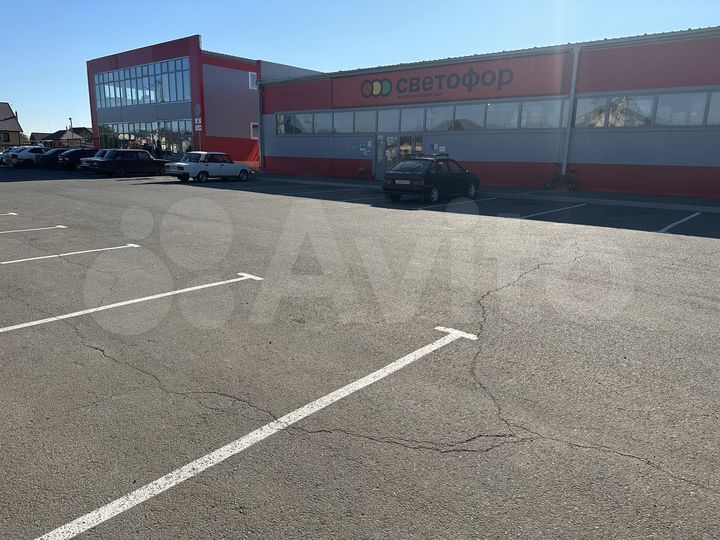 Свободного назначения, 700 м²