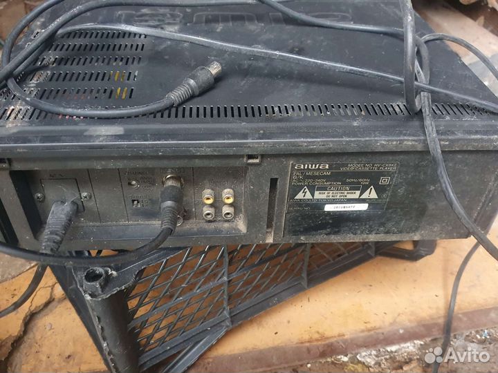 Видеомагнитофон