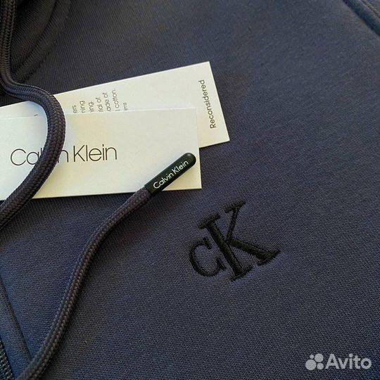 Calvin klein толстовка на молнии