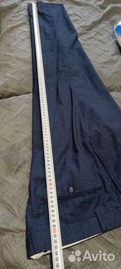 Мужской классический костюм тройка