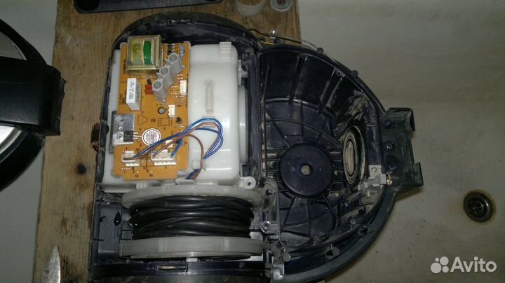 Пылесосы Samsung на запчасти или по частям
