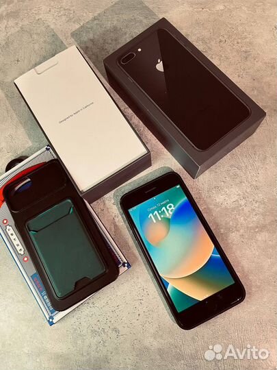 iPhone 8 Plus, 64 ГБ