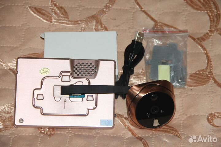 Видеоглазок на входную дверь Saful TS-506