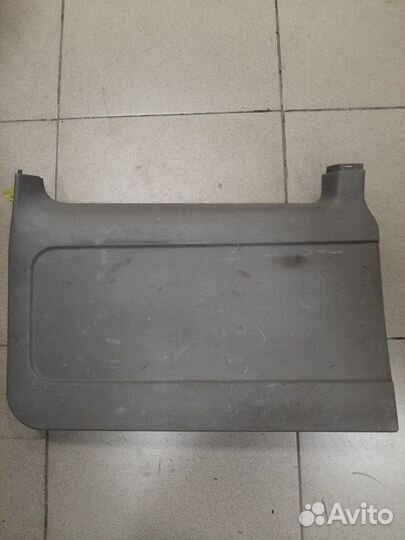 Накладка двери багажника Land Cruiser 105