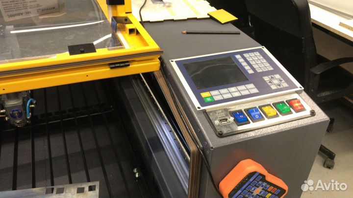 Чпу Станок лазерной резки 1100х1600