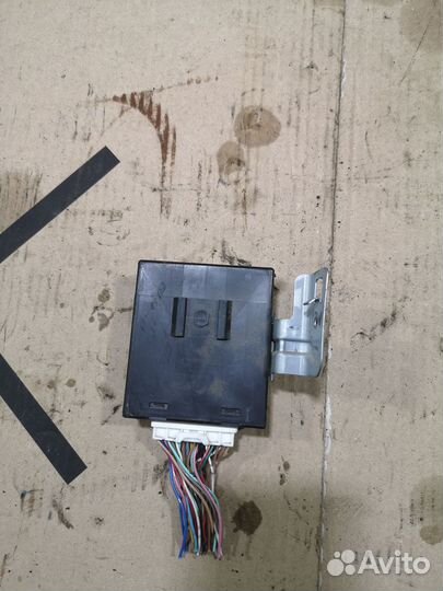 Блок электронный упр-я Nissan X-trail DNT31