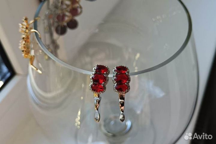 Бижутерия серьги и кольцо