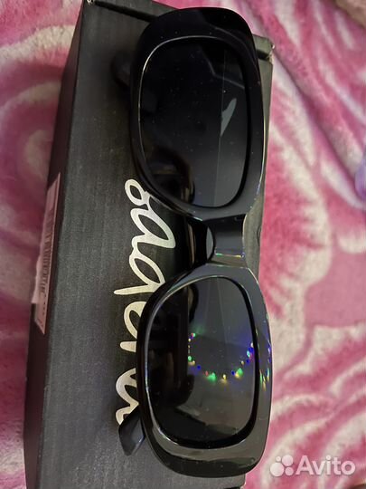 Солнцезащитные очки