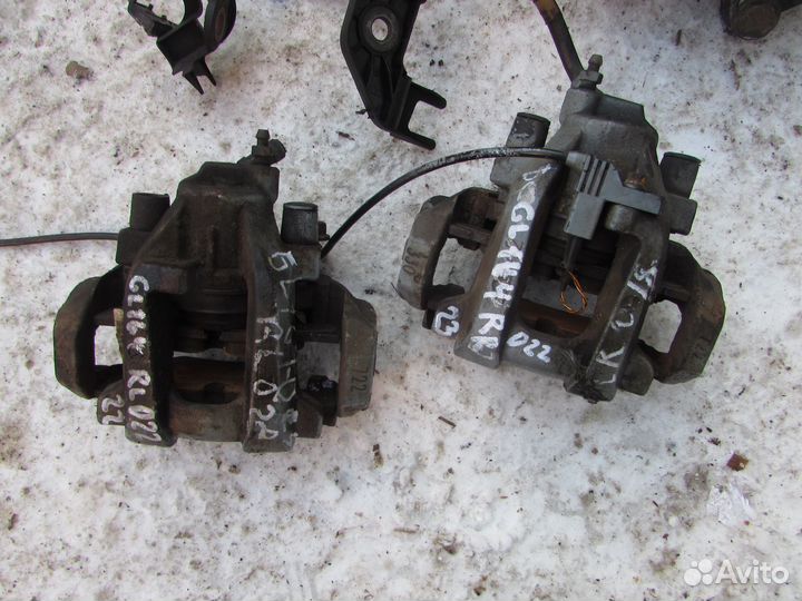 Тормозной суппорт Mercedes ML / GL W164 R W251