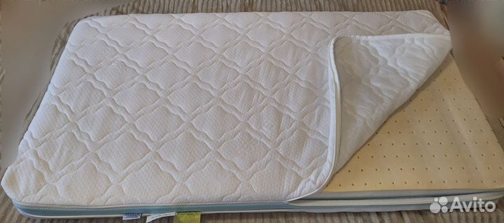 Детская кроватка+матрас+ортопедическая подушка