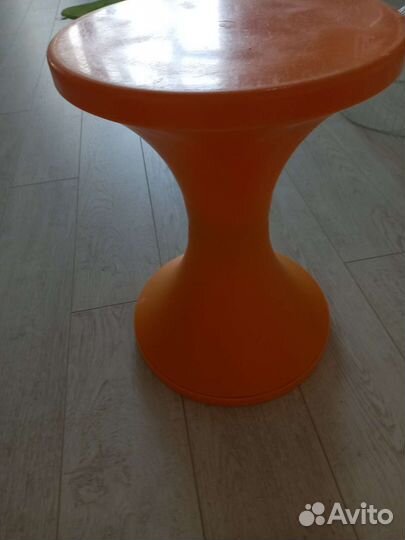 Табурет неубиваемого пластика для душа,ванны