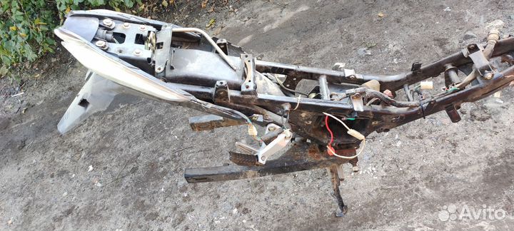 Рама и сиденье с приборкой jazz