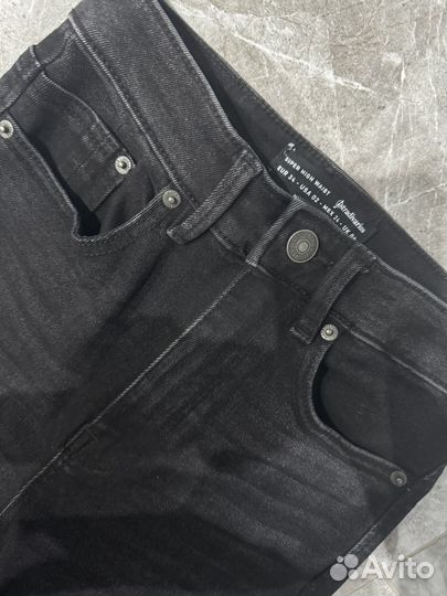 Джинсы stradivarius 34