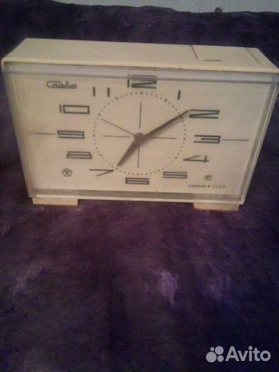 Часы будильник Слава СССР