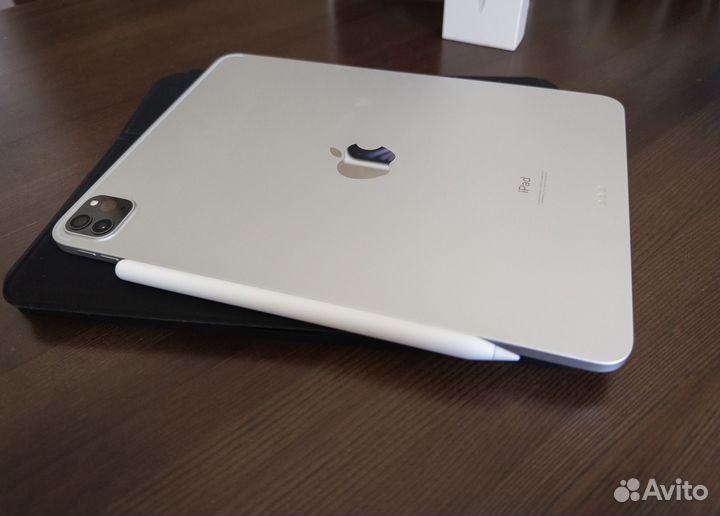 iPad Pro 11 2021 m1 128gb + apple pencil 2