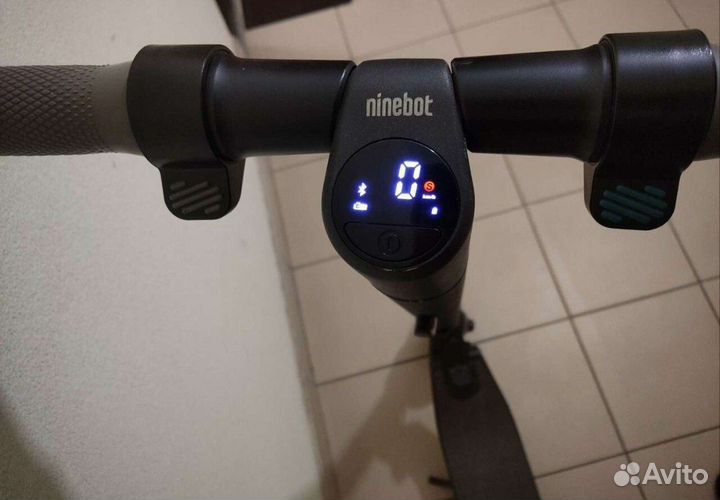 Самокат Электросамокат Ninebot Kickscooter ES2