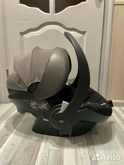 Автолюлька stokke besafe izi go