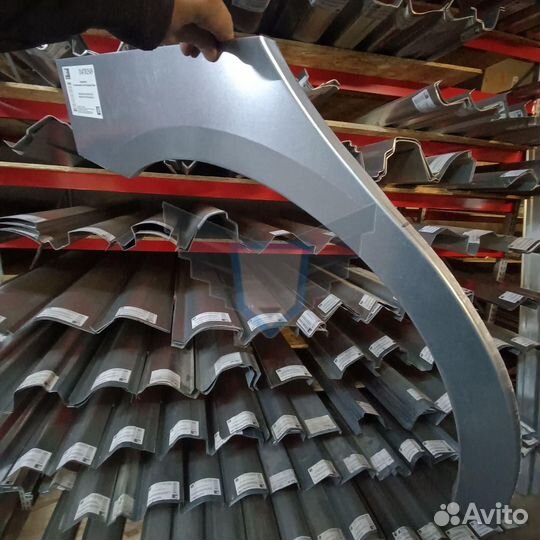 Арка правая Infiniti Q50 2013-0000