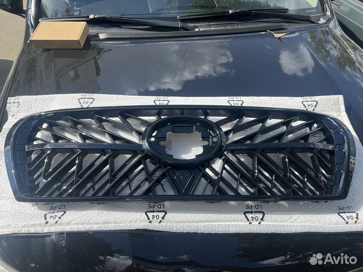 Решетка радиатора toyota land cruiser 200