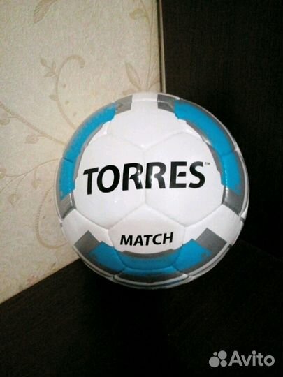 Футбольный мяч