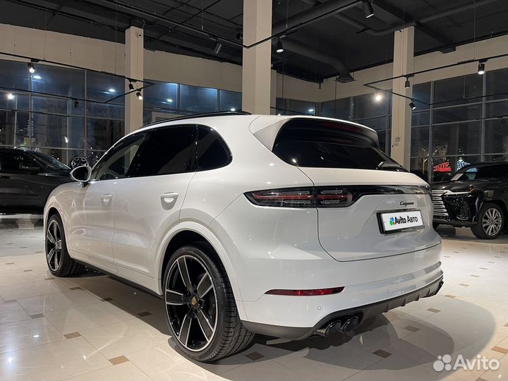 Porsche Cayenne 3.0 AT, 2023, 34 000 км