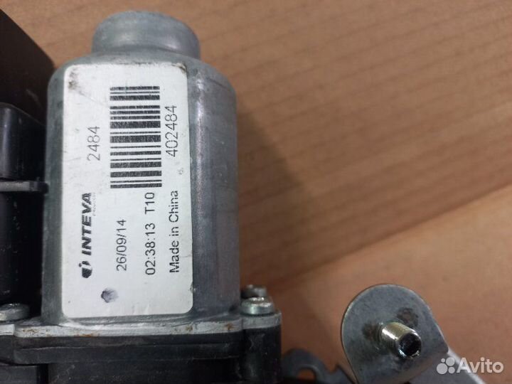 Стеклоподъемник передний левый Kia Rio седан G4FC