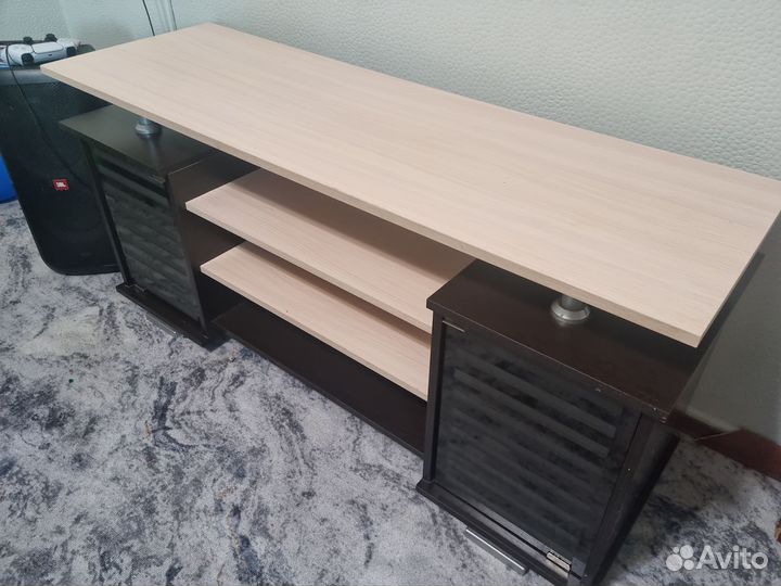 Тумба под тв