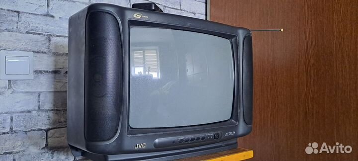 Телевизор б/у