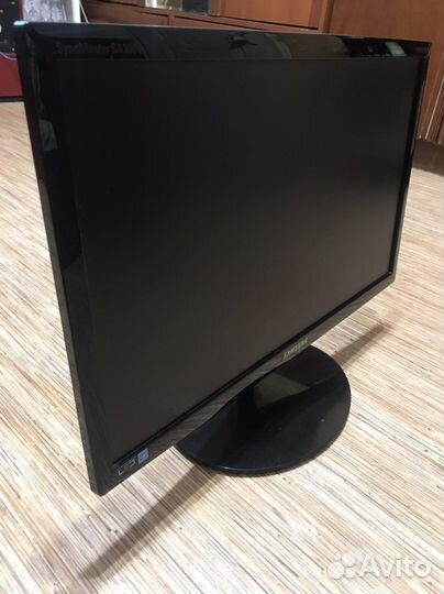 Монитор Samsung syncmaster SA300