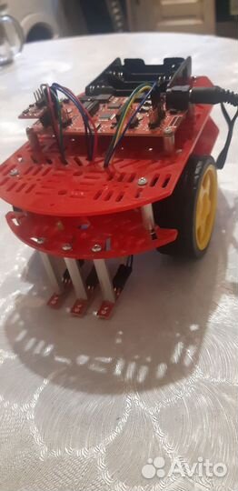 Комплект изобретателя SparkFun для RedBot
