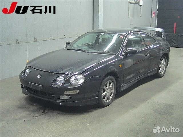 Обшивка двери багажника Toyota Celica ST202