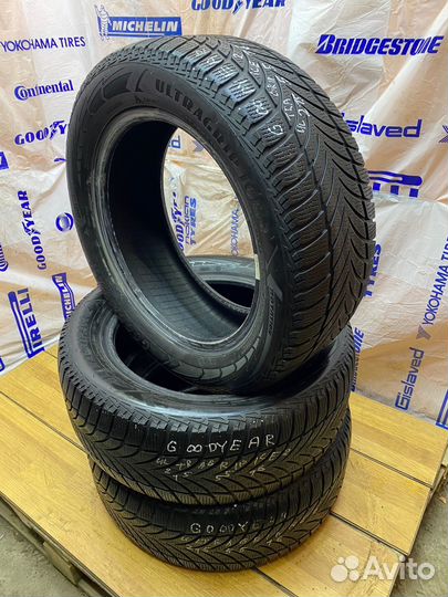 Goodyear UltraGrip Ice 2 215/55 R16